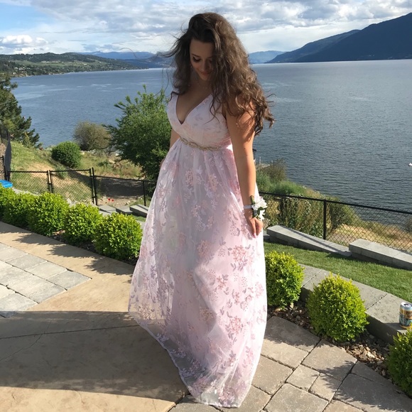 Lavender & pink hand embroidered gown - Picture 2 of 8